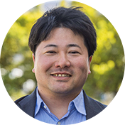 ���c �W��N