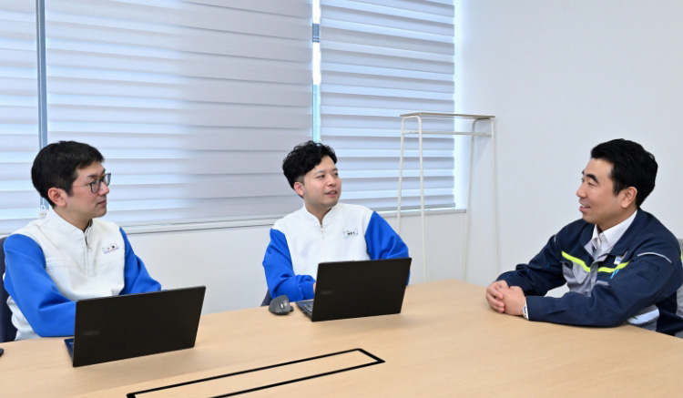 ����̓W�]�����b�����������F����