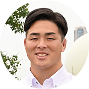 依藤 駿之介